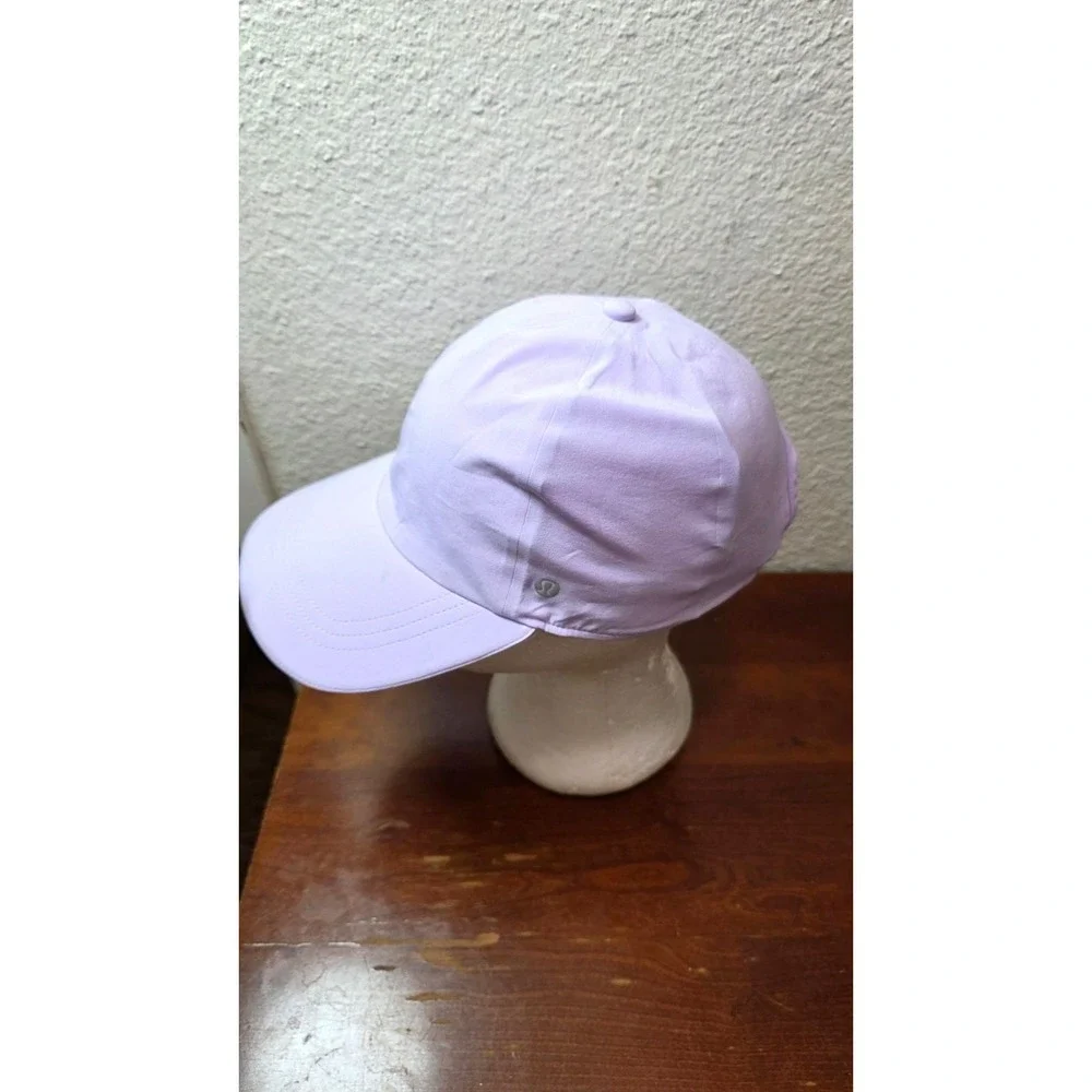 Lululemon Purple‎ Adjustable Lightweight Baseball Cap For Women Size OS